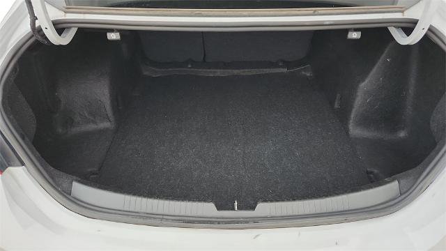 Used 2024 Chevrolet Malibu LT image 36