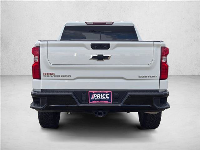 Used 2023 Chevrolet Silverado 1500 Custom Trail Boss AWD/4WD image 7