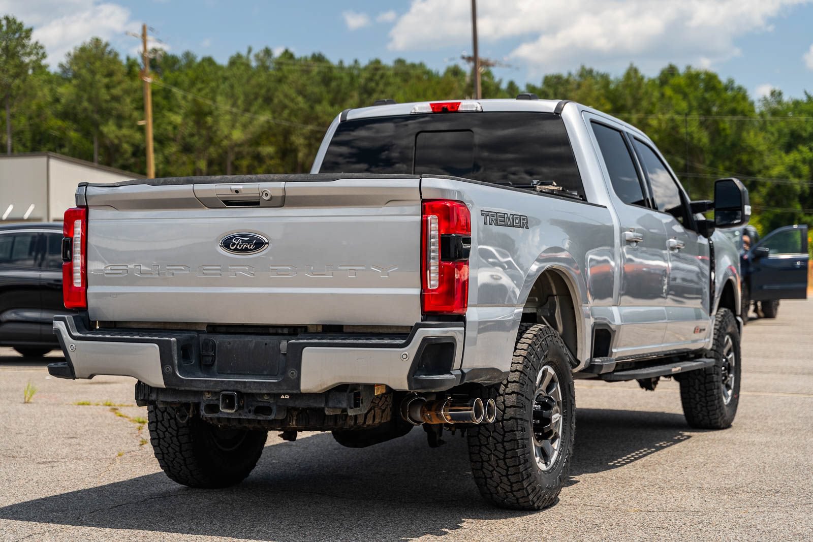 Certified 2024 Ford F350 Lariat w/ Lariat Ultimate Package AWD/4WD image 7