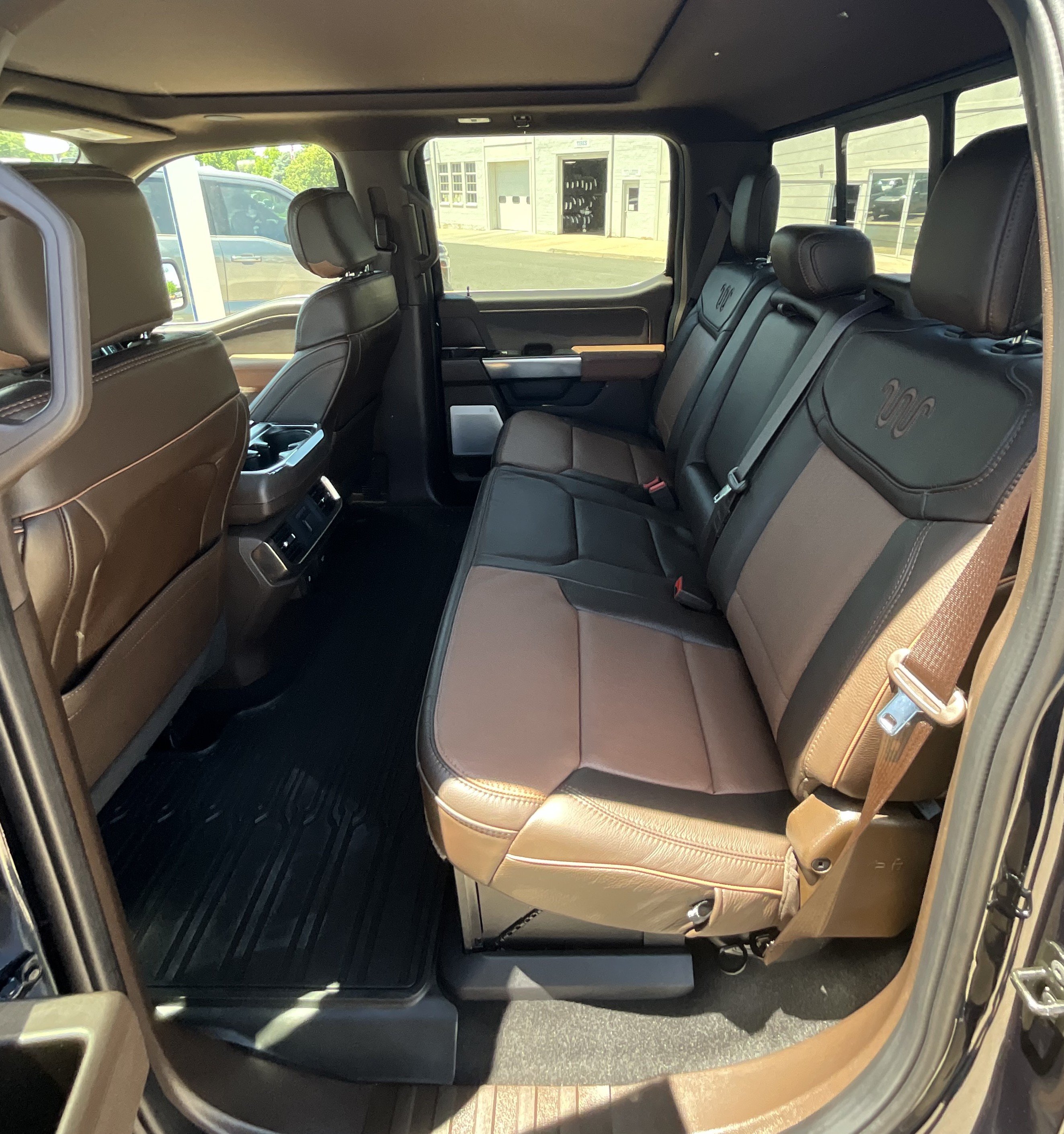 Certified 2025 Ford F150 King Ranch AWD/4WD image 17