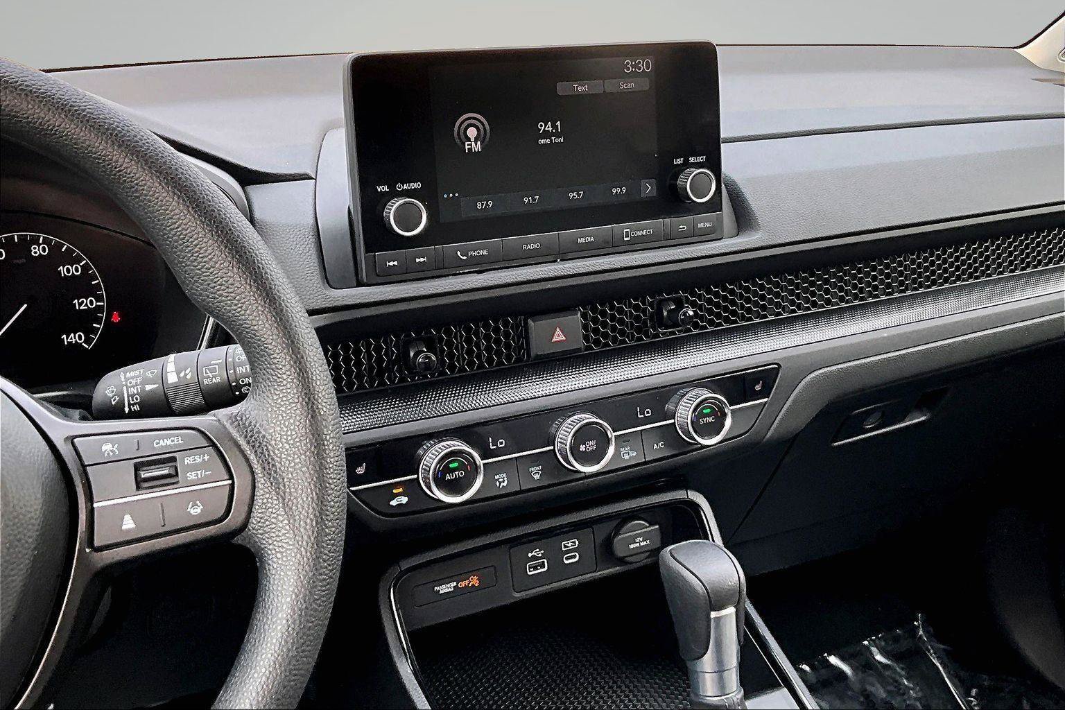 Used 2025 Honda CR-V EX image 7