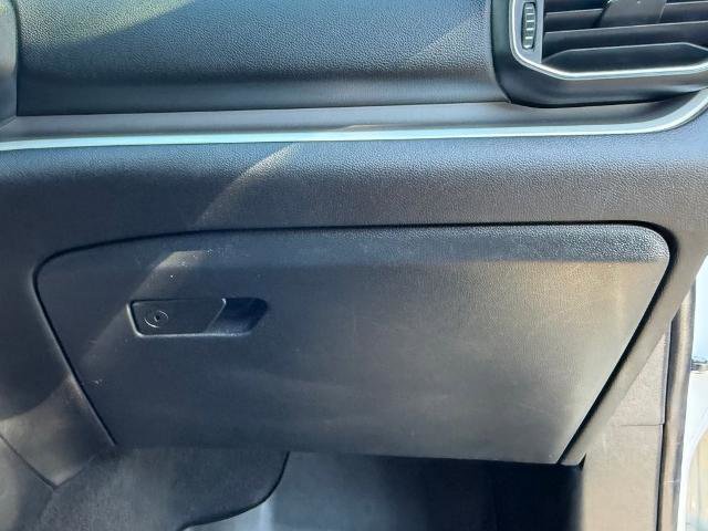 Certified 2022 Ford Explorer XLT w/ Equipment Group 202A image 35