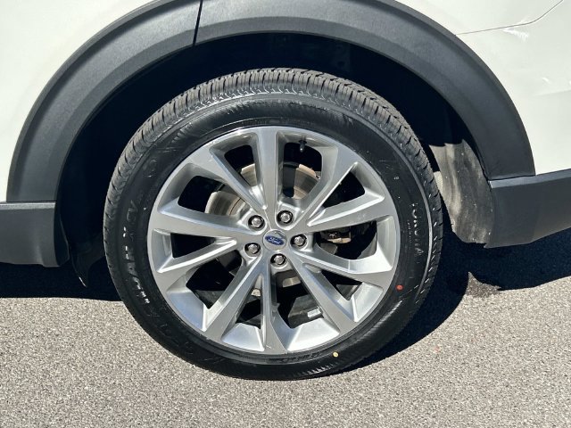 Certified 2021 Ford Explorer Platinum w/ Equipment Group 601A AWD/4WD image 13