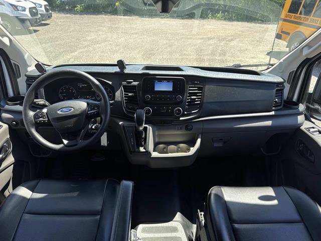 Certified 2025 Ford Transit 250 148 Medium Roof RWD image 30