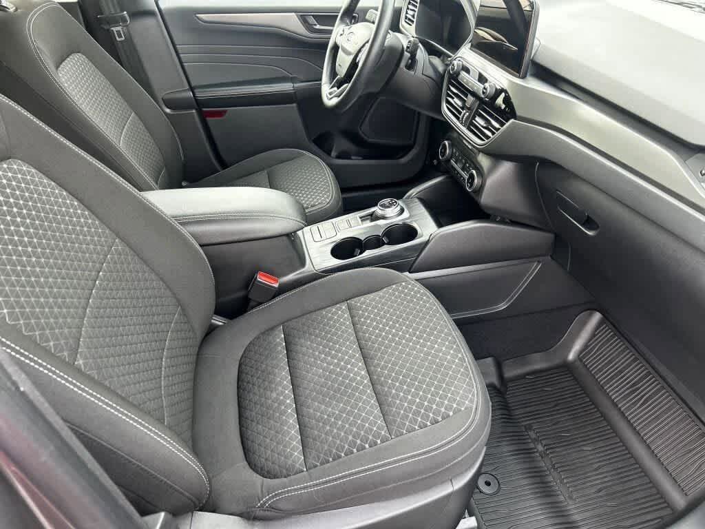 Certified 2023 Ford Escape Active AWD/4WD image 27