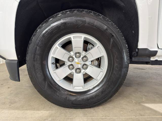 Used 2017 Chevrolet Colorado W/T w/ WT Convenience Package RWD image 14