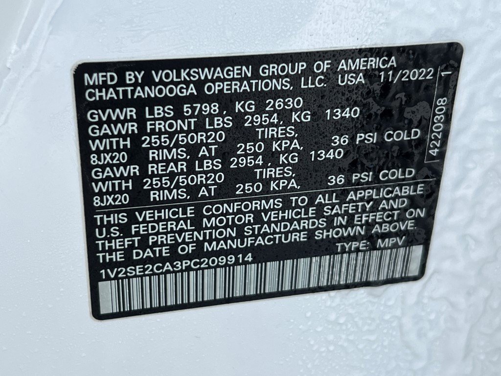 Used 2023 Volkswagen Atlas Cross Sport SEL image 31