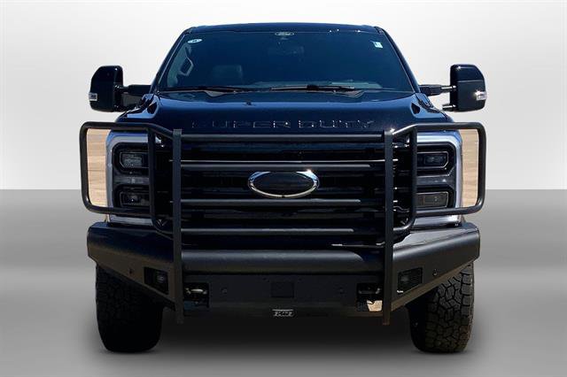Certified 2025 Ford F250 Platinum w/ FX4 Off-Road Package AWD/4WD image 2