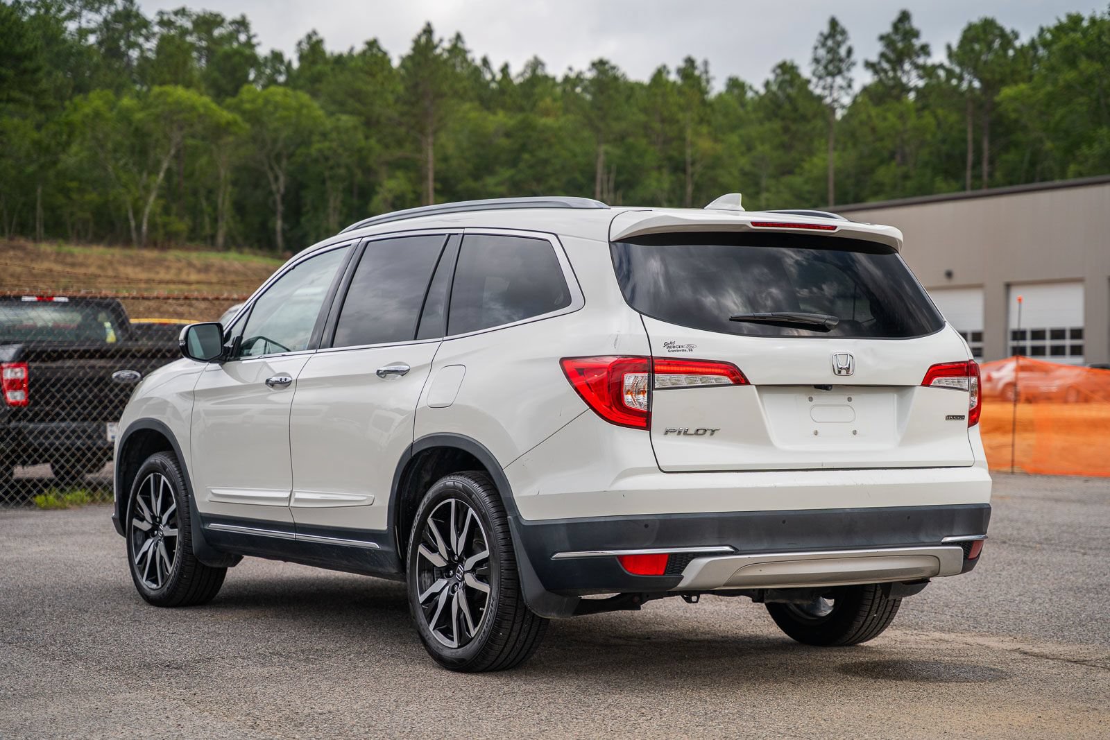 Used 2019 Honda Pilot Touring image 5