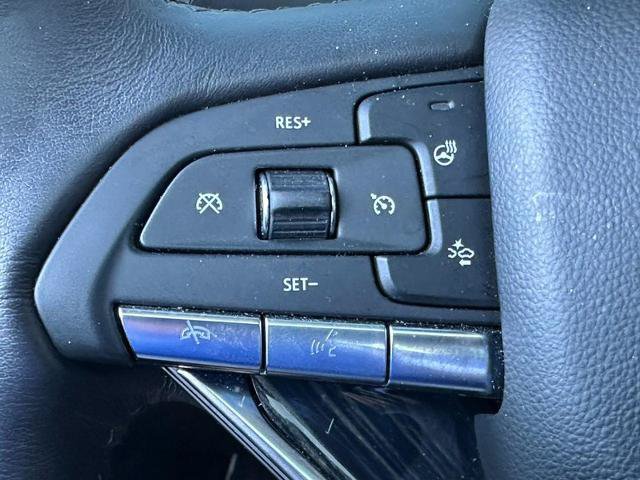 Used 2023 Cadillac XT6 Premium Luxury w/ Technology Package AWD/4WD image 21