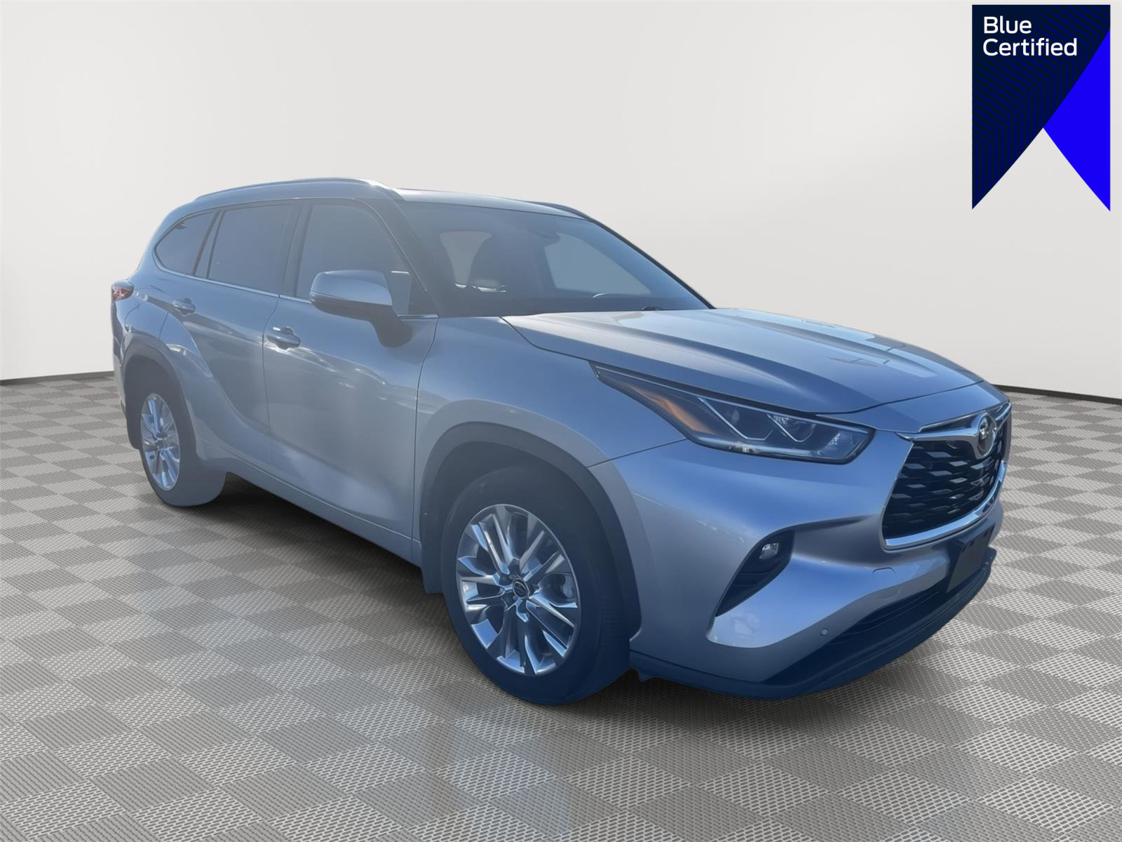 Used 2022 Toyota Highlander Limited