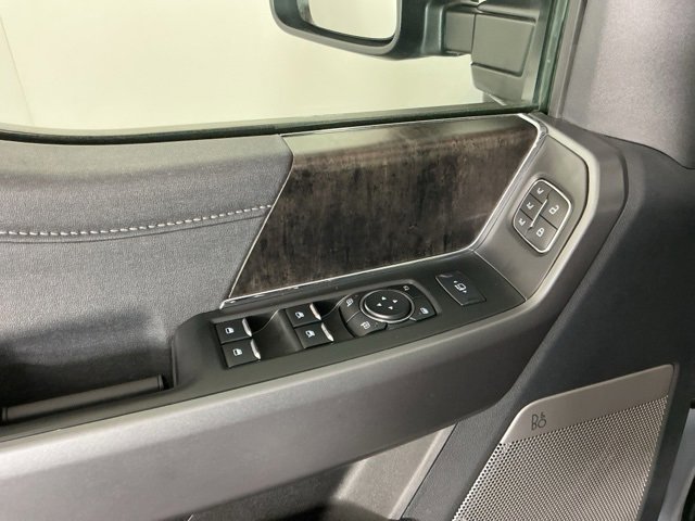 Certified 2025 Ford F450 Lariat w/ FX4 Off-Road Package image 16