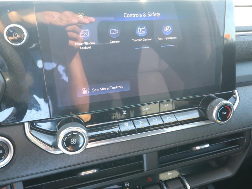 Used 2024 Chevrolet Colorado W/T image 20