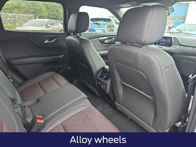 Used 2019 Chevrolet Blazer RS w/ LPO, Floor Liner Package FWD image 13