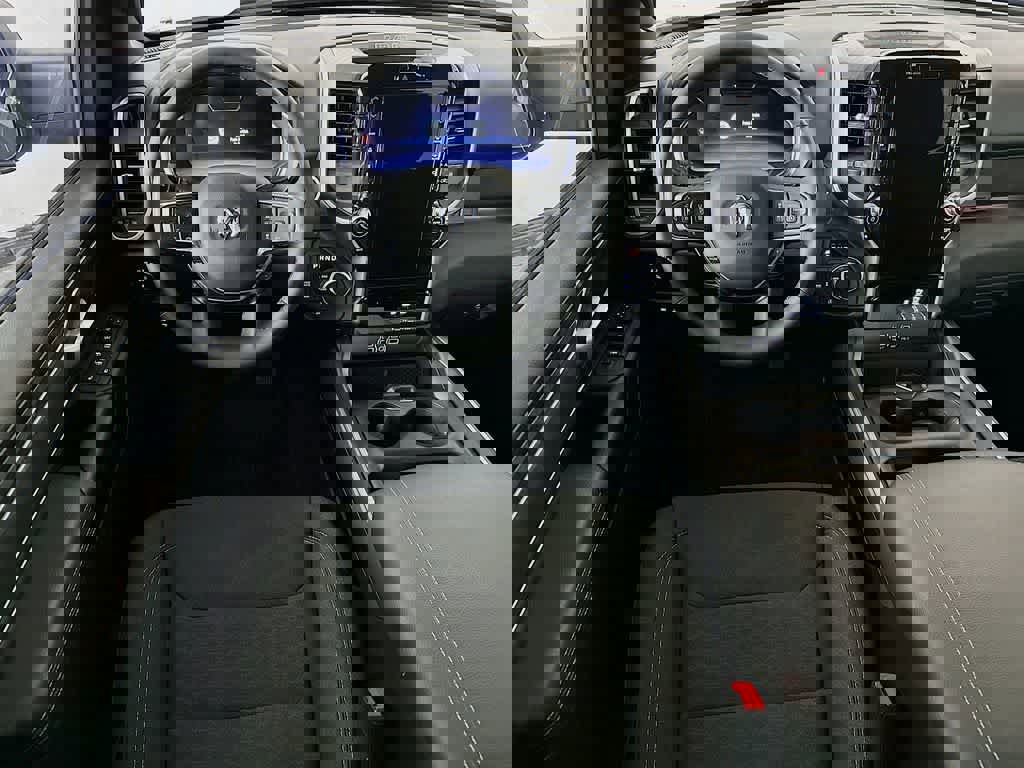 Used 2025 RAM 1500 Big Horn image 13