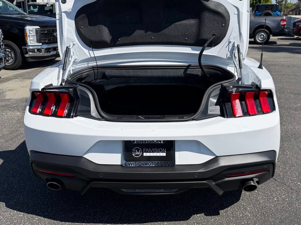 Certified 2025 Ford Mustang GT Premium RWD image 13