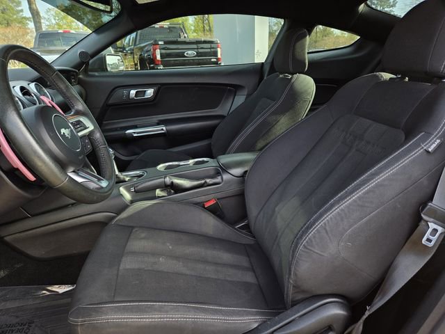 Certified 2019 Ford Mustang Coupe image 12