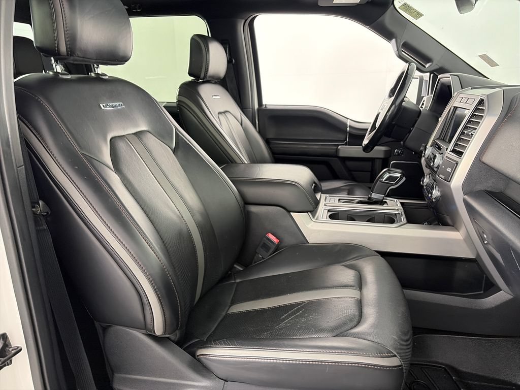 Certified 2018 Ford F150 Platinum w/ Equipment Group 701A Luxury AWD/4WD image 32