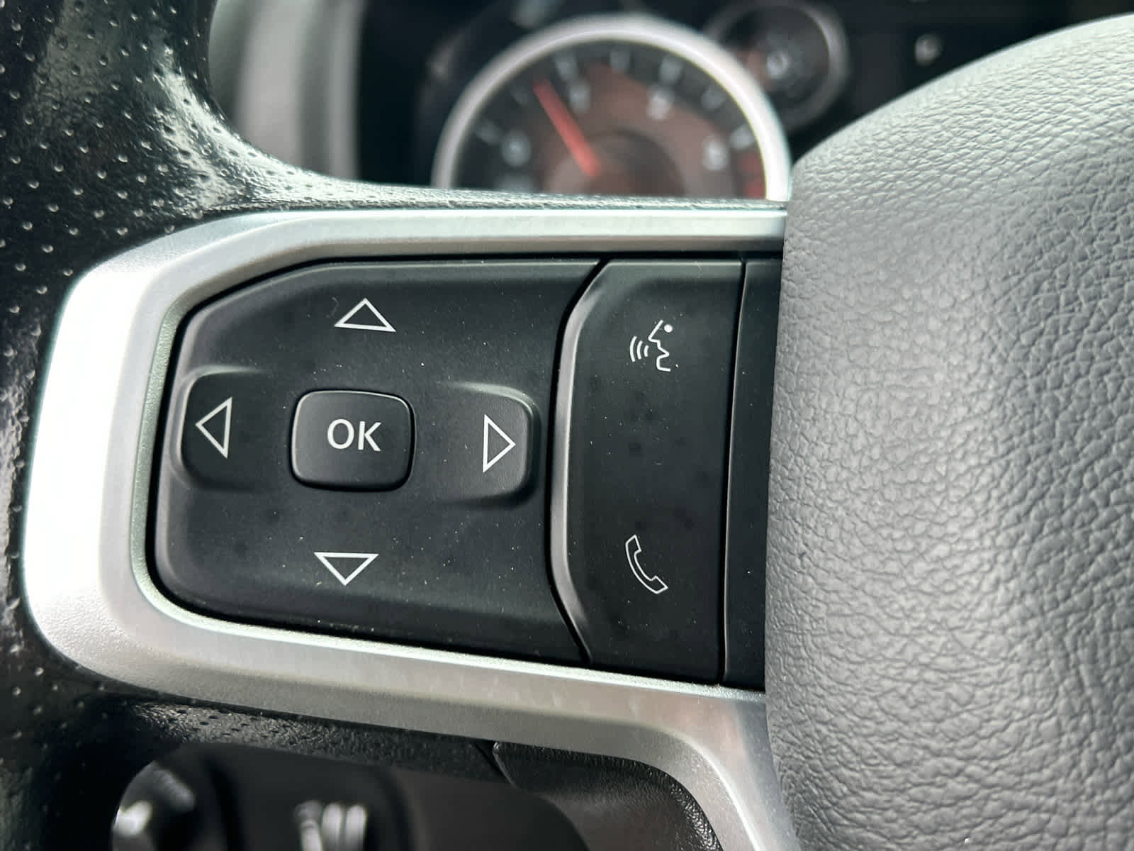 Used 2023 RAM 3500 Big Horn image 29