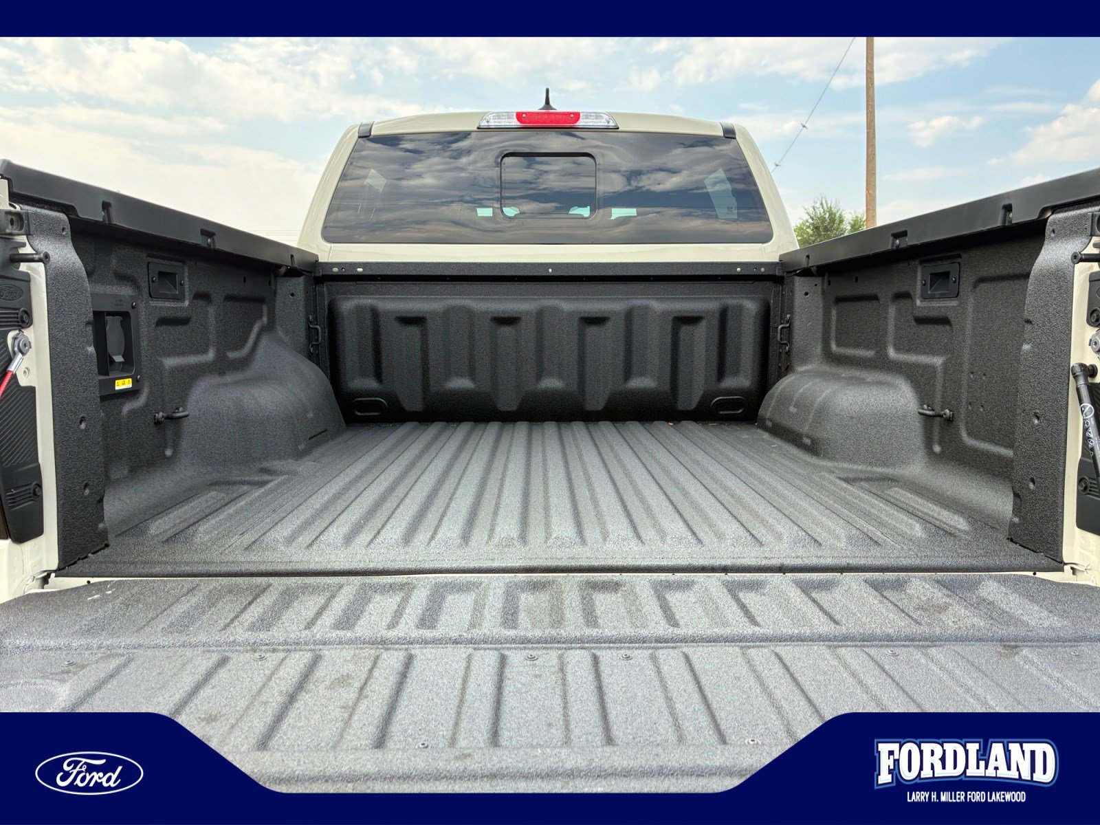 Certified 2025 Ford Ranger Raptor AWD/4WD image 32
