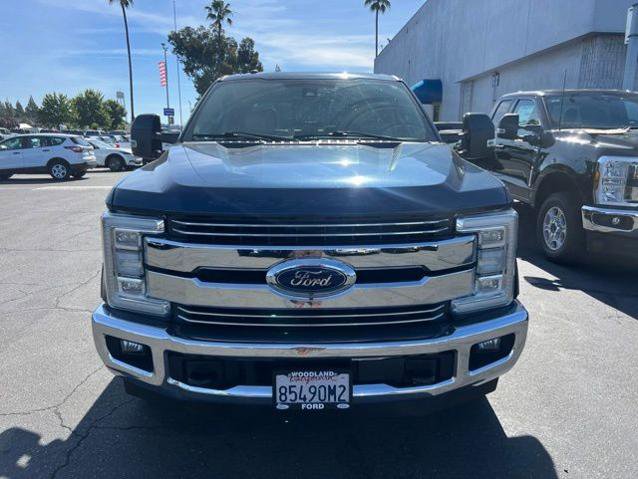 Certified 2018 Ford F250 Lariat w/ Lariat Ultimate Package RWD image 2