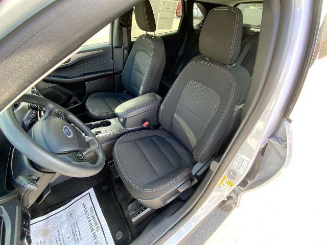 Certified 2025 Ford Escape Active AWD/4WD image 11