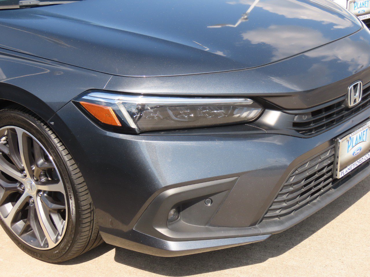 Used 2023 Honda Civic Touring image 6