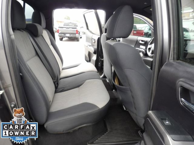 Used 2020 Toyota Tacoma TRD Off-Road image 36