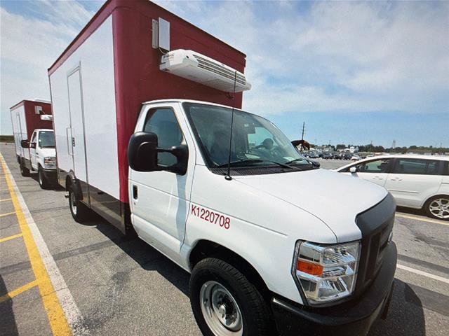 Certified 2024 Ford E-350 and Econoline 350 Super Duty w/ Power Windows & Locks Group RWD image 5