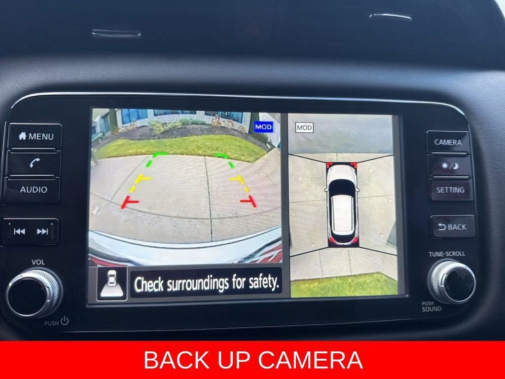 Used 2022 Nissan Kicks SR w/ Premium Package image 3