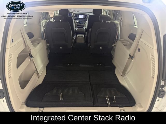 Used 2024 Chrysler Voyager LX FWD image 18