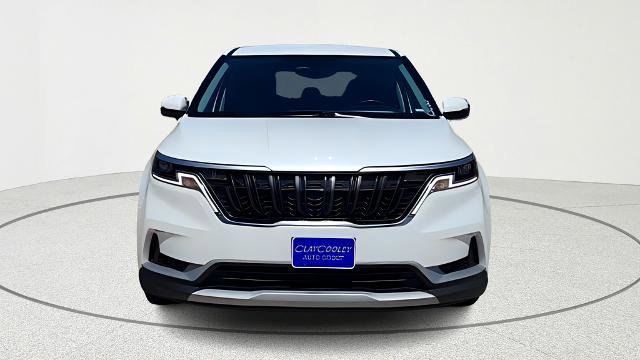 Used 2024 Kia Carnival LX image 3