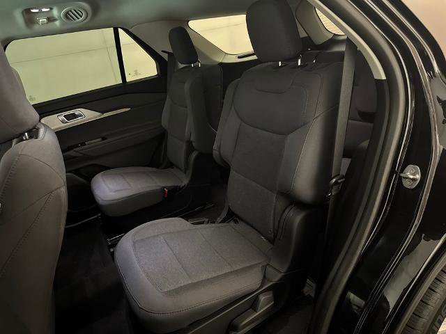 Certified 2025 Ford Explorer Active image 31