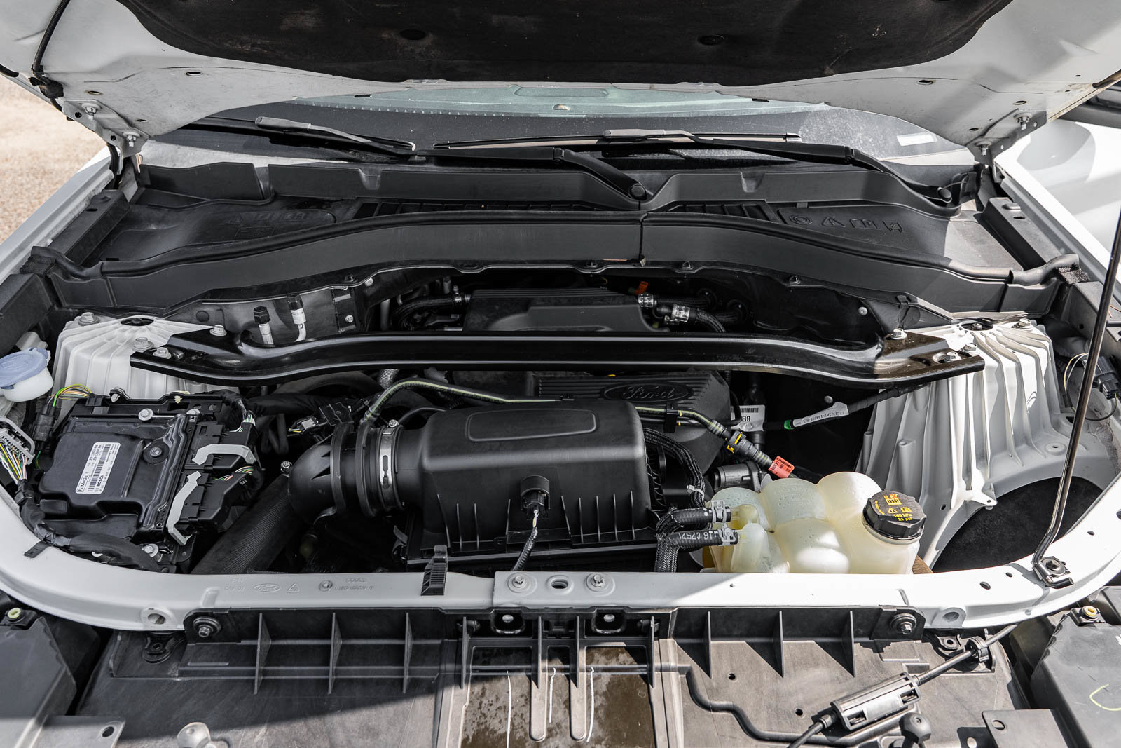 Certified 2020 Ford Explorer Limited RWD image 22