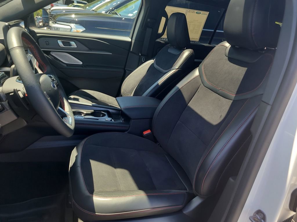 Certified 2025 Ford Explorer ST w/ Sun And Sound Package AWD/4WD image 19