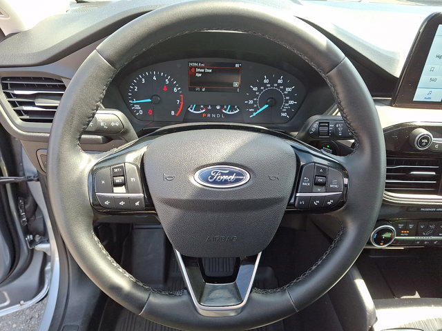 Certified 2022 Ford Escape SEL AWD/4WD image 25