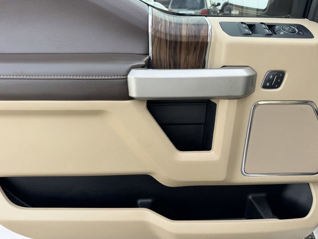 Certified 2019 Ford F150 Lariat w/ Equipment Group 502A Luxury image 19