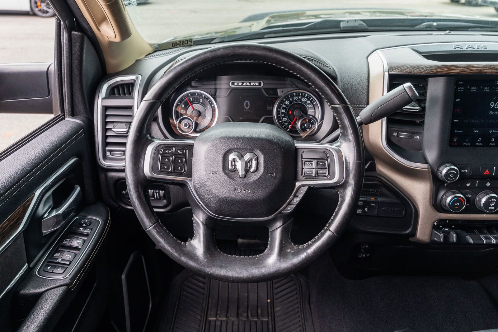 Used 2020 RAM 2500 Laramie AWD/4WD image 30