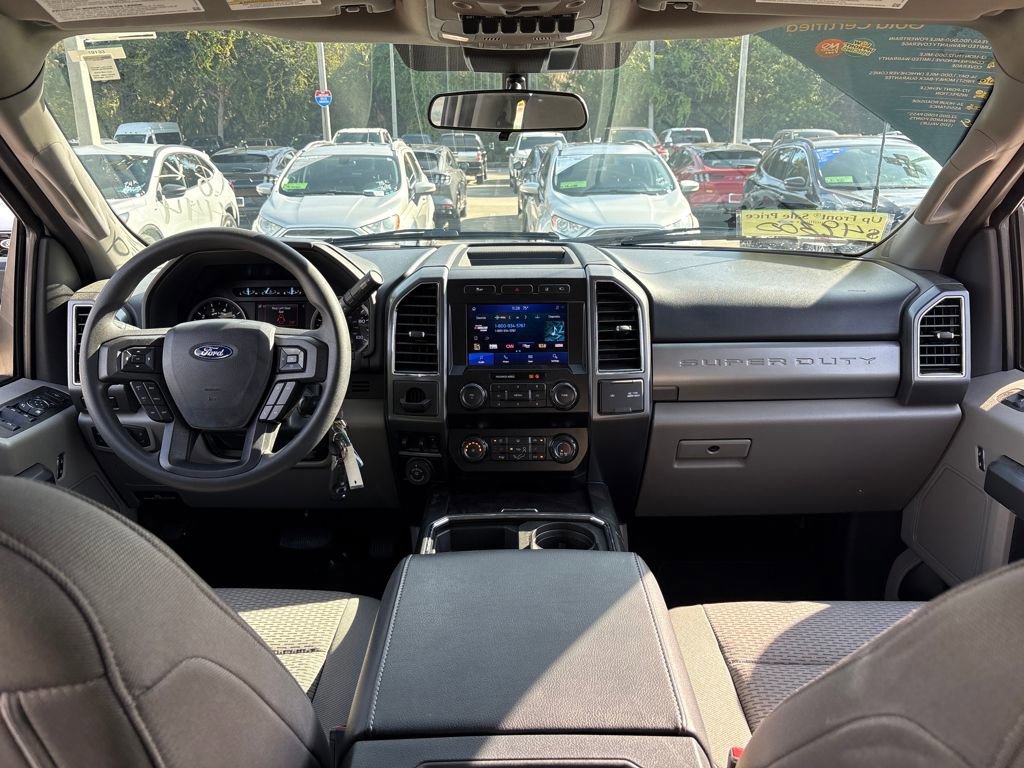 Certified 2022 Ford F350 XLT w/ XLT Premium Package image 11