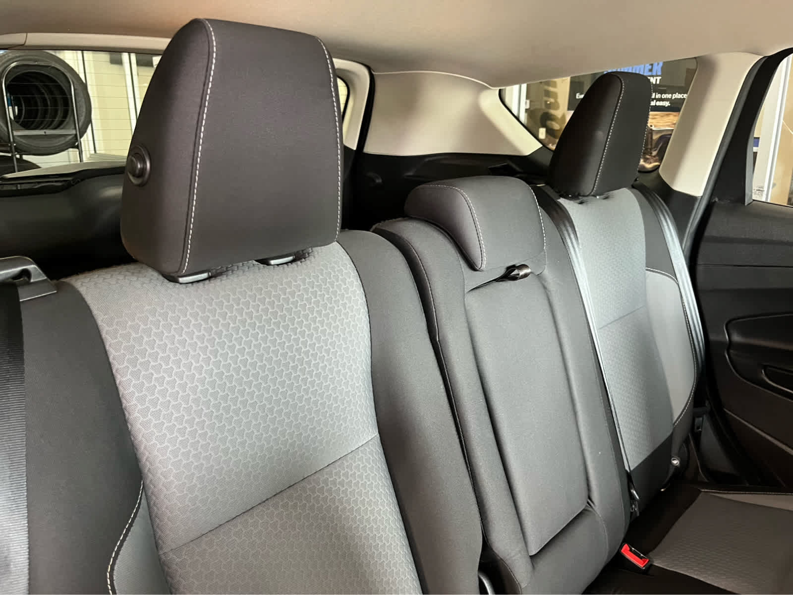 Certified 2019 Ford Escape SE AWD/4WD image 37