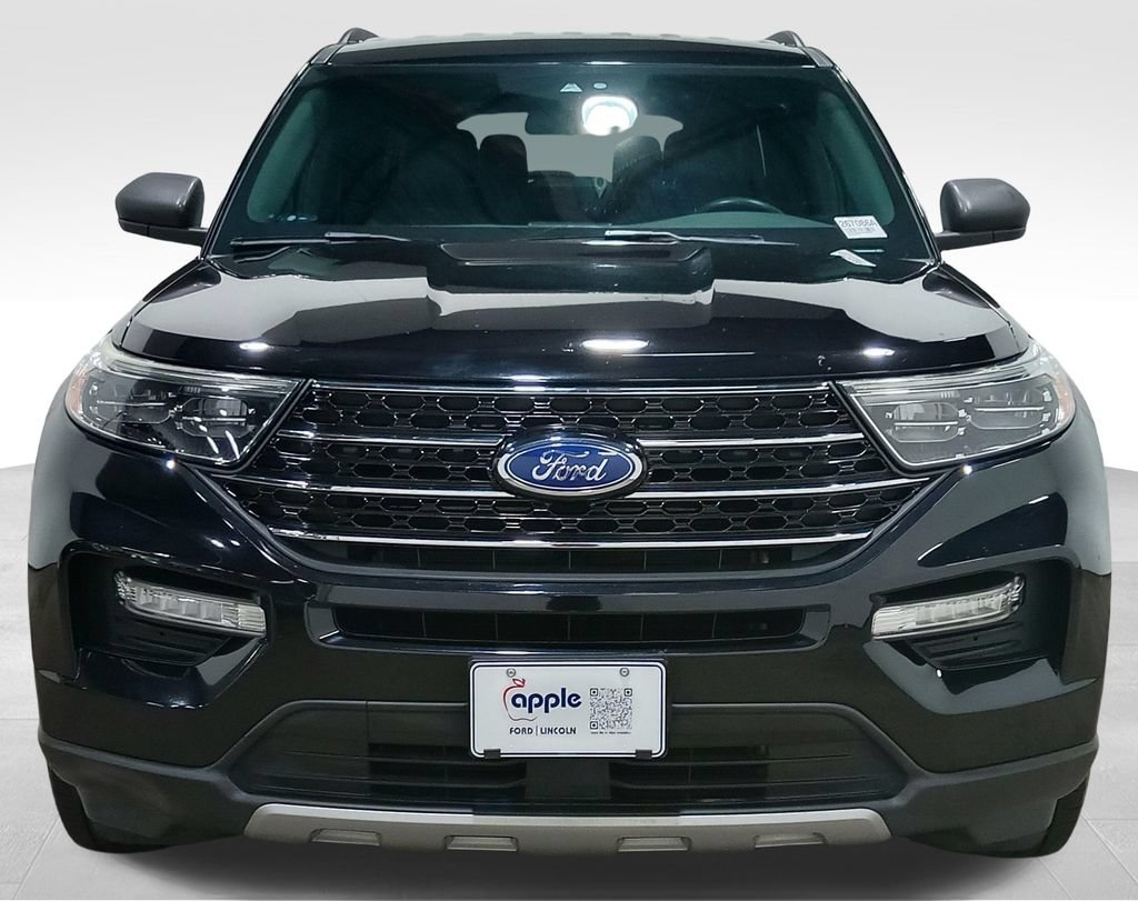Certified 2020 Ford Explorer XLT w/ Equipment Group 202A AWD/4WD image 11