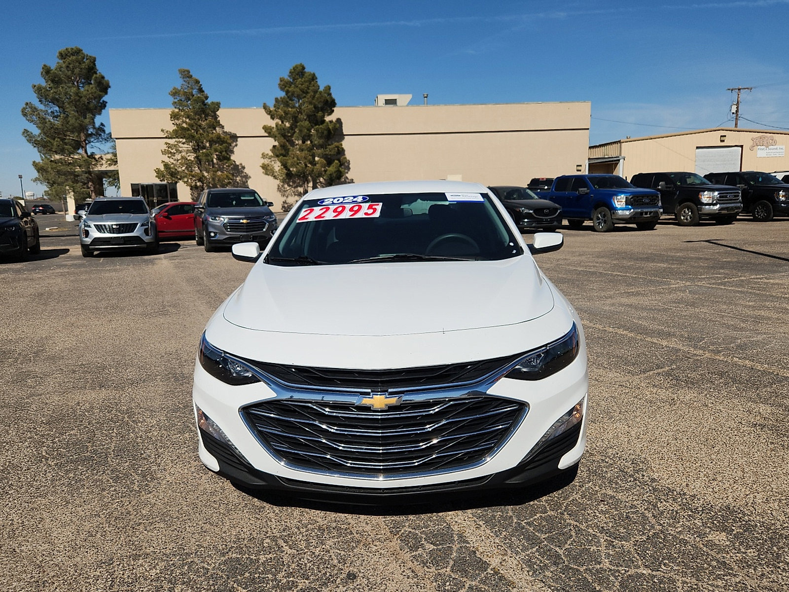 Used 2024 Chevrolet Malibu LT image 8