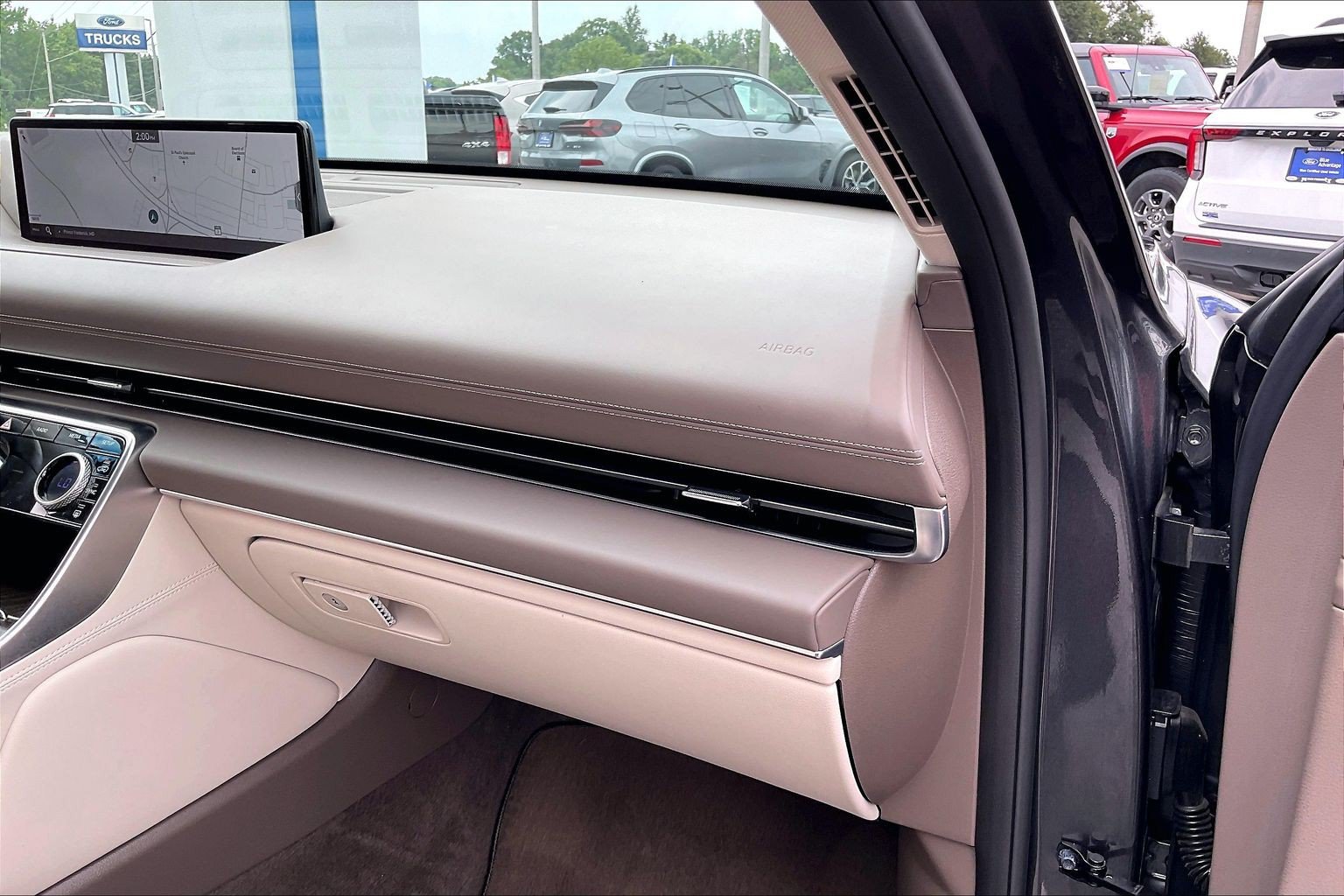 Used 2023 Genesis GV80 3.5T AWD/4WD image 15