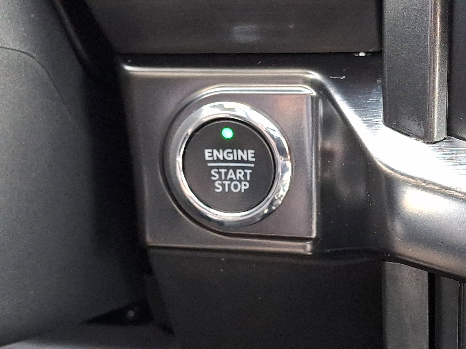 Certified 2023 Ford F150 Lariat w/ Equipment Group 502A High image 29