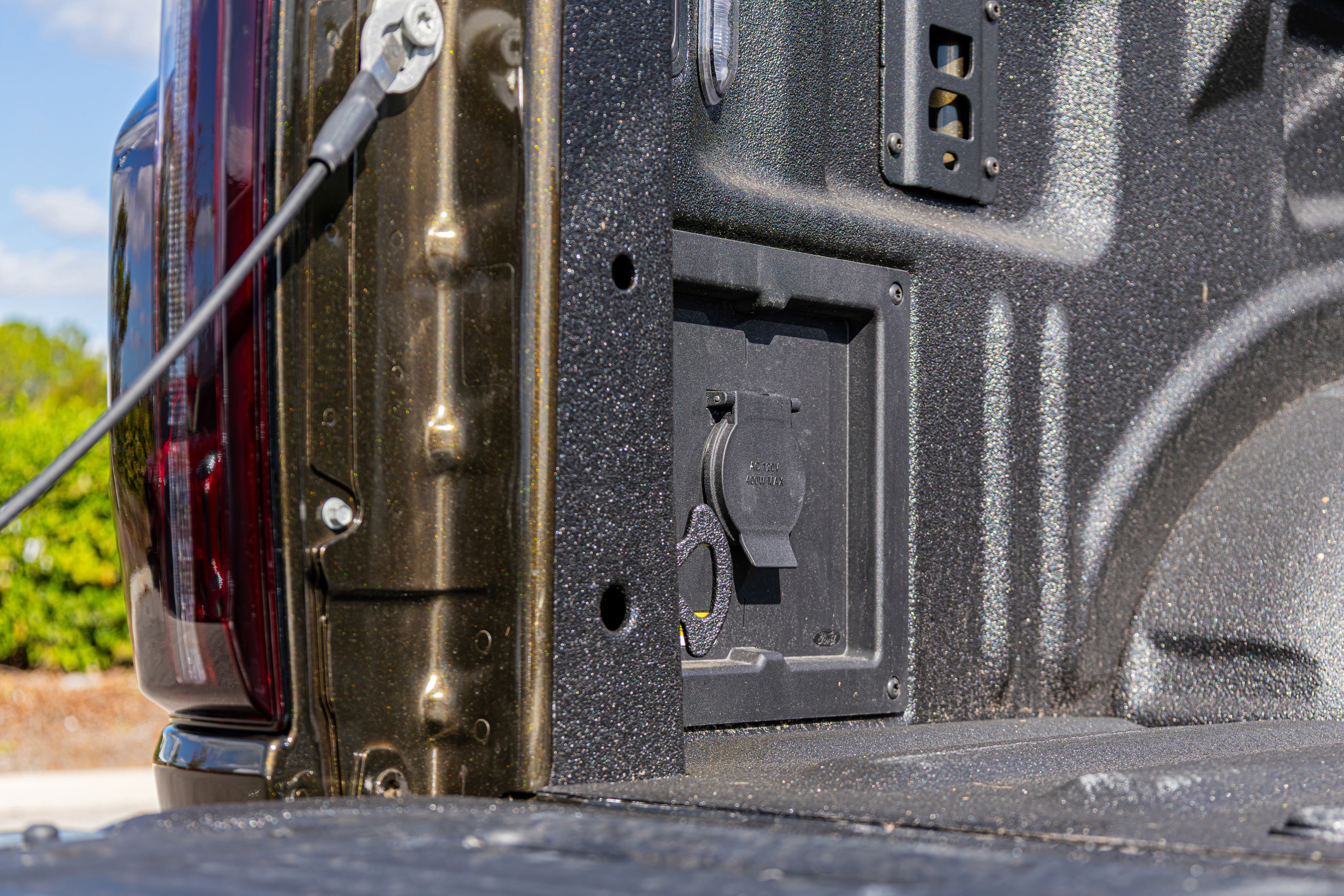 Certified 2025 Ford F150 Raptor w/ Equipment Group 803A Raptor R image 27