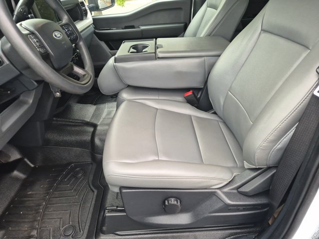 Certified 2023 Ford F350 XL w/ 360-Degree Camera Package AWD/4WD image 16