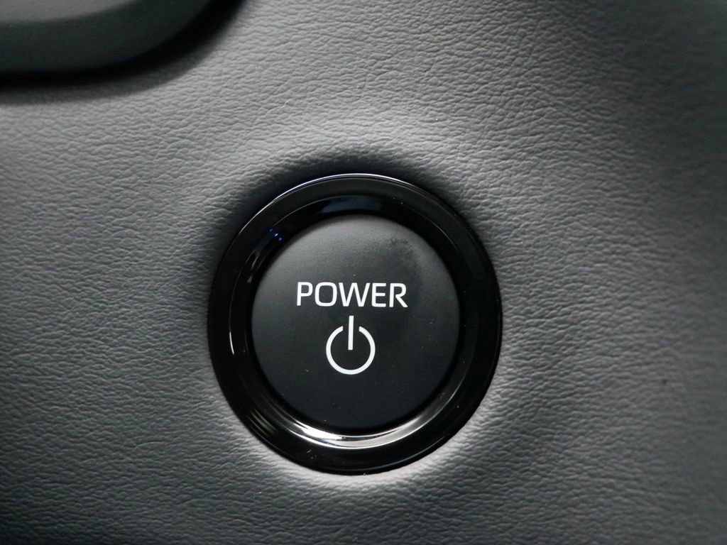 Used 2025 Toyota Sequoia Platinum image 20