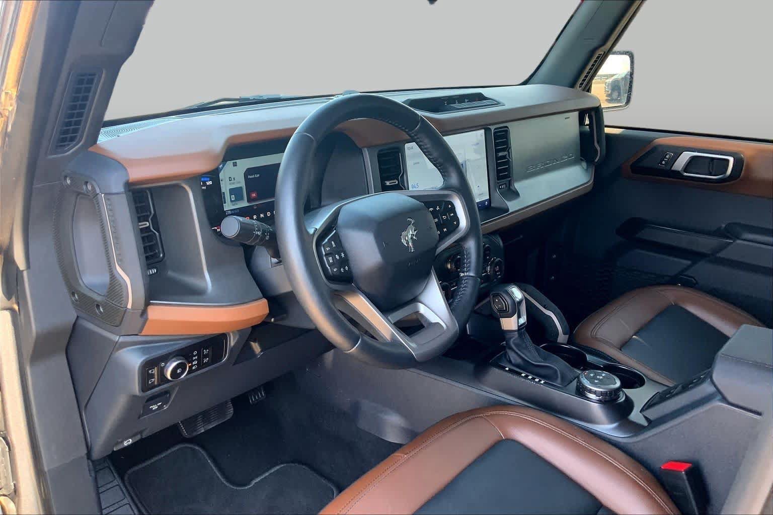 Certified 2024 Ford Bronco Outer Banks AWD/4WD image 18