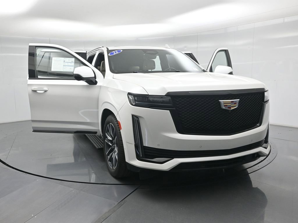 Used 2022 Cadillac Escalade Sport w/ Touring Package AWD/4WD image 35