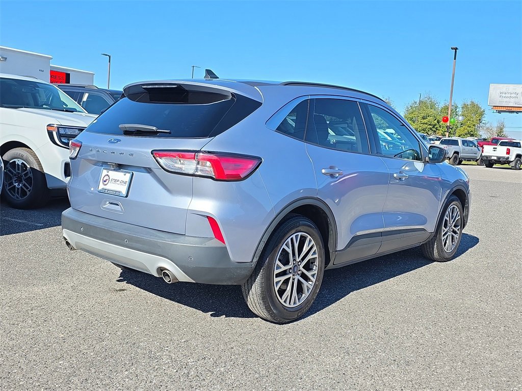 Certified 2022 Ford Escape SEL image 5